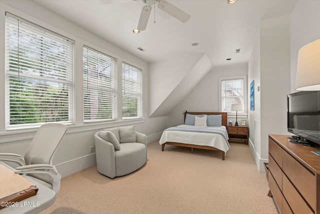 1612 W Paris Avenue, Port Royal, SC 29935