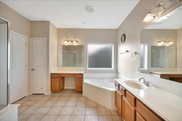 1020 Walnut Pointe, League City, TX 77573