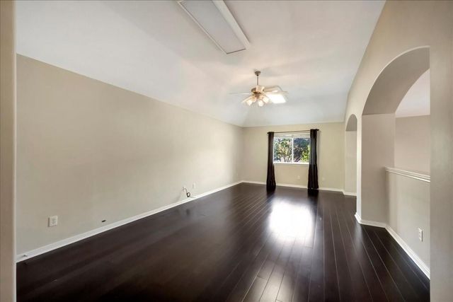 1020 Walnut Pointe, League City, TX 77573