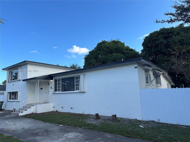102 NE 122nd St 0, North Miami, FL 33161