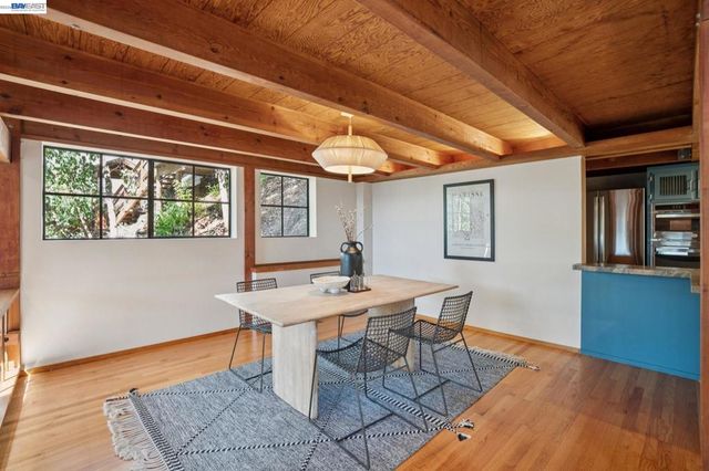 2686 Shasta Rd, Berkeley, CA 94708