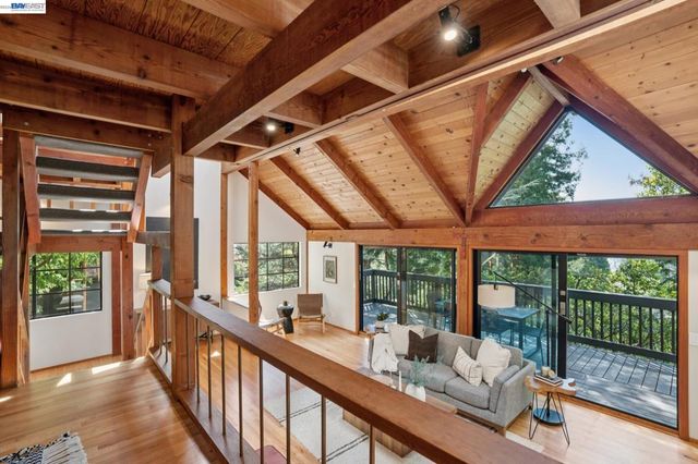 2686 Shasta Rd, Berkeley, CA 94708