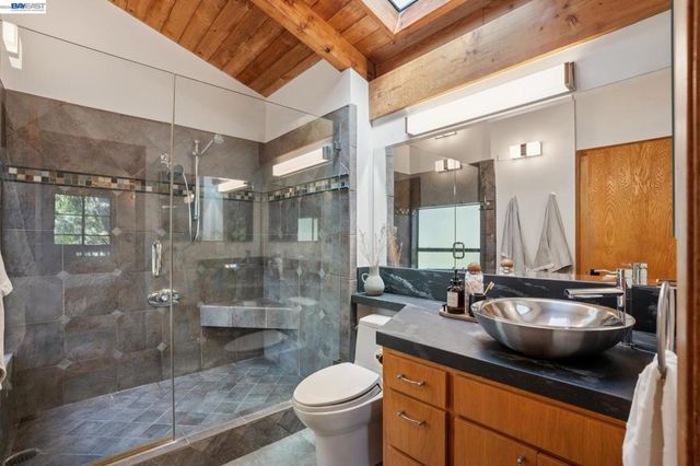 2686 Shasta Rd, Berkeley, CA 94708