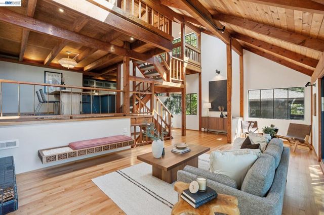 2686 Shasta Rd, Berkeley, CA 94708