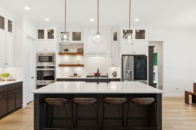 125 San Miguel Drive, Decatur, TX 76234