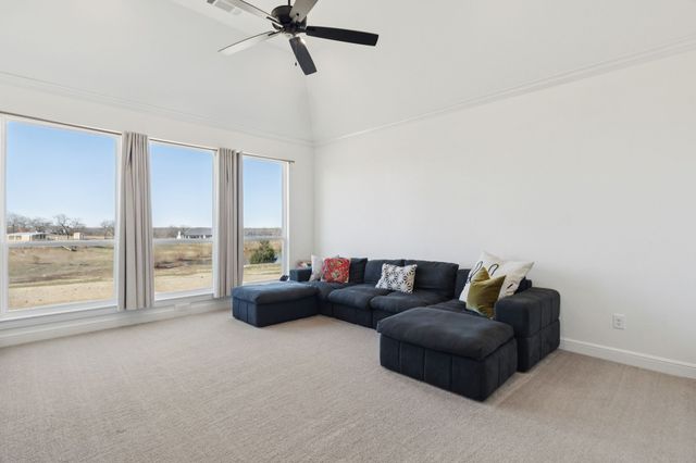 125 San Miguel Drive, Decatur, TX 76234