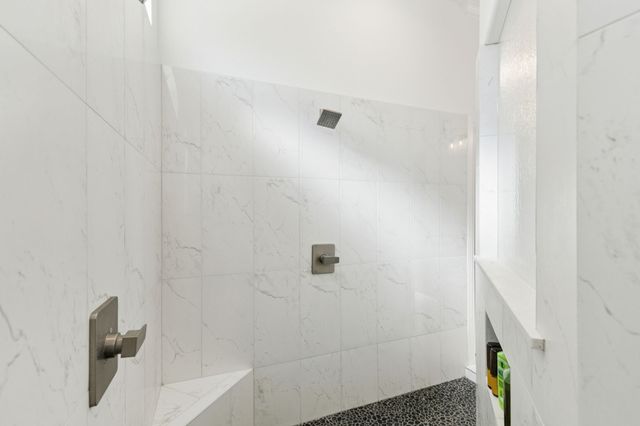 125 San Miguel Drive, Decatur, TX 76234