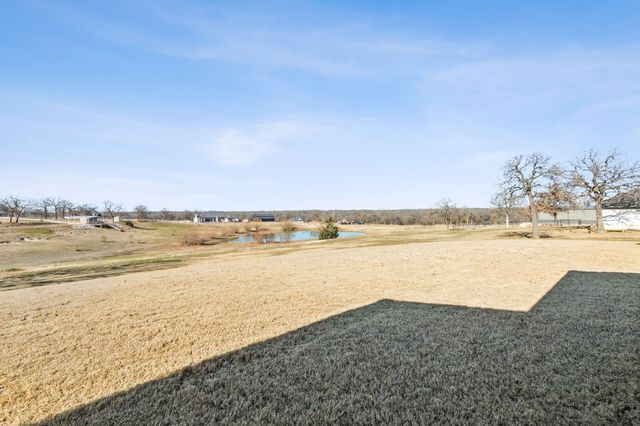 125 San Miguel Drive, Decatur, TX 76234