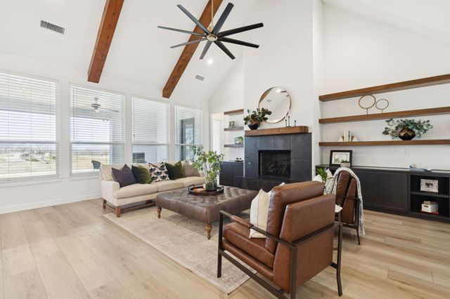 125 San Miguel Drive, Decatur, TX 76234