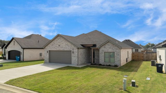 3 Firefly Catch Cove, Greenbrier, AR 72058