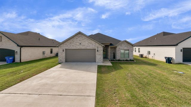 3 Firefly Catch Cove, Greenbrier, AR 72058