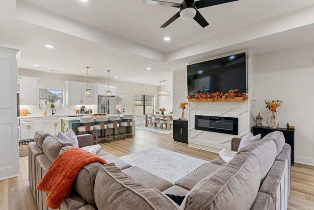 3 Firefly Catch Cove, Greenbrier, AR 72058