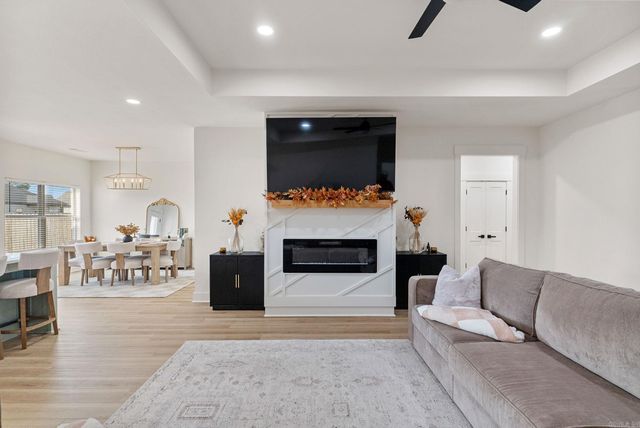 3 Firefly Catch Cove, Greenbrier, AR 72058