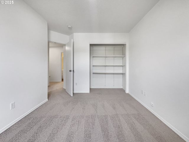 21730 PALISADE Pl, Fairview, OR 97024