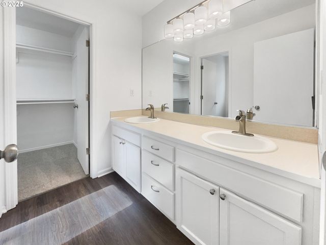 21730 PALISADE Pl, Fairview, OR 97024