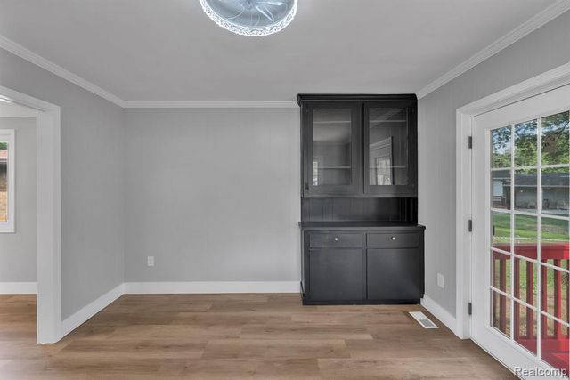 9358 Virgil, Redford, MI 48239