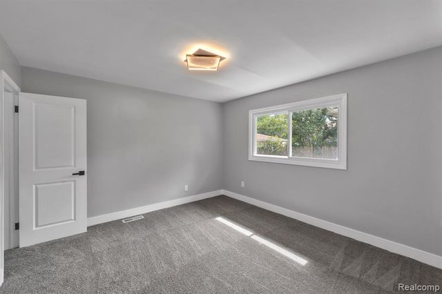 9358 Virgil, Redford, MI 48239