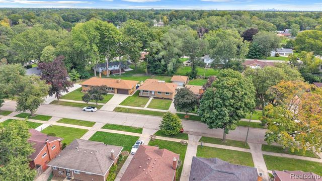 9358 Virgil, Redford, MI 48239