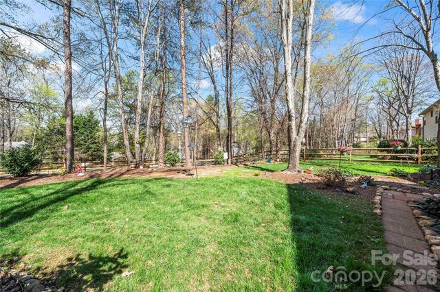 15325 Great Glen Lane, Huntersville, NC 28078