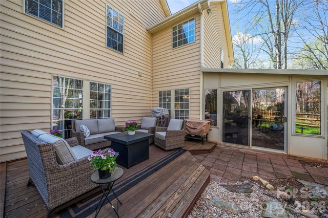 15325 Great Glen Lane, Huntersville, NC 28078