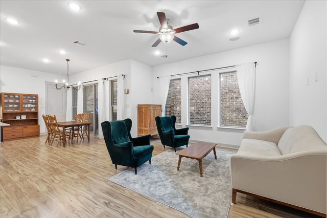 241 Harbor Hills Drive, Flower Mound, TX 75028