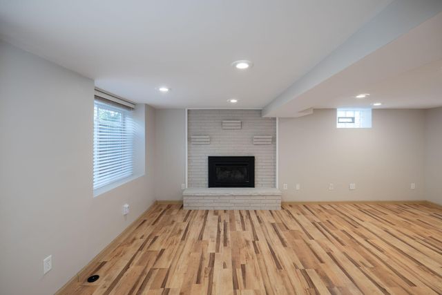 1253 Saint Paul Avenue, Saint Paul, MN 55116