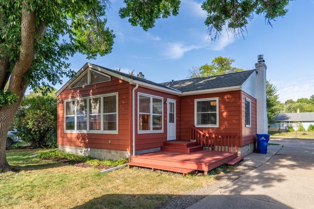 1253 Saint Paul Avenue, Saint Paul, MN 55116