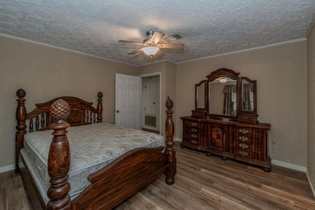 1450 Bassett Street, Orange, TX 77632