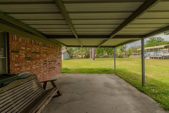 1450 Bassett Street, Orange, TX 77632