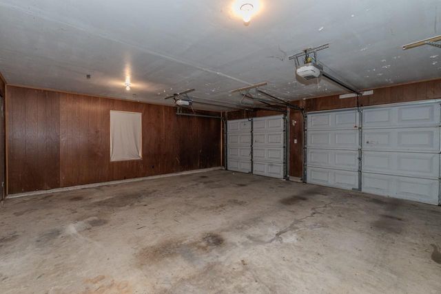 1450 Bassett Street, Orange, TX 77632