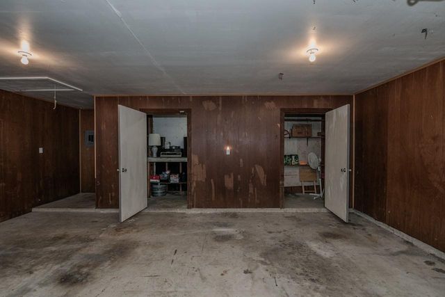 1450 Bassett Street, Orange, TX 77632