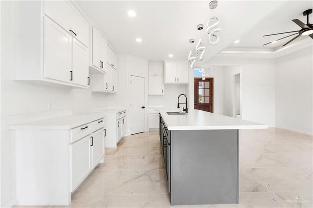307 N 32nd Street, Hidalgo, TX 78557