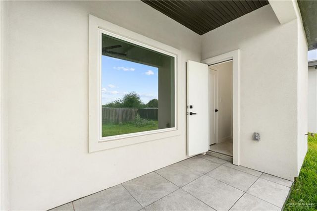 307 N 32nd Street, Hidalgo, TX 78557