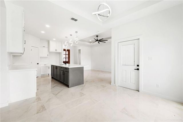 307 N 32nd Street, Hidalgo, TX 78557