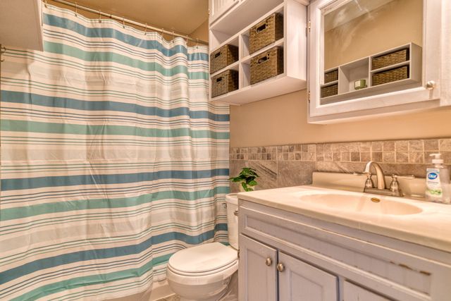 1033 Bush Ave, Oak Grove, KY 42262