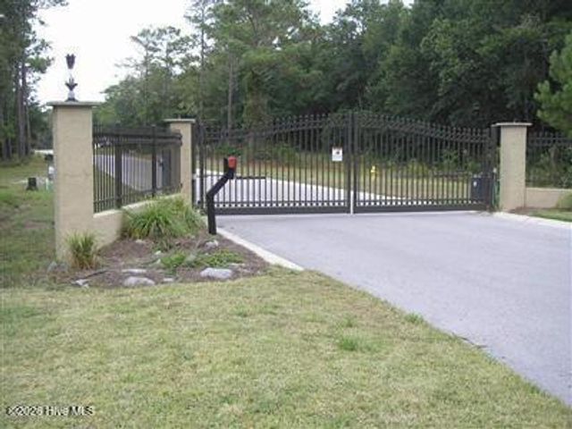 1055 Ferry Landing Drive SW, Supply, NC 28462