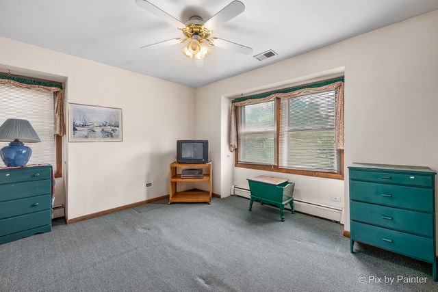 8284 W Ainslie Street, Norridge, IL 60706