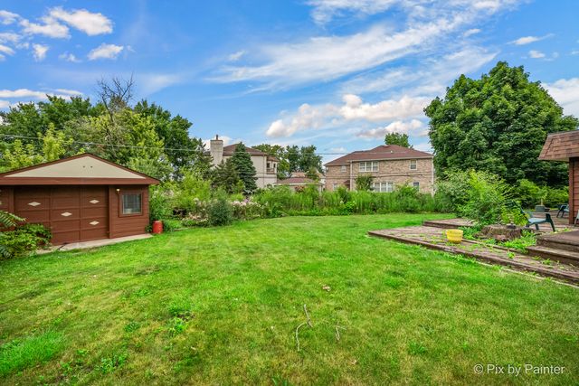 8284 W Ainslie Street, Norridge, IL 60706