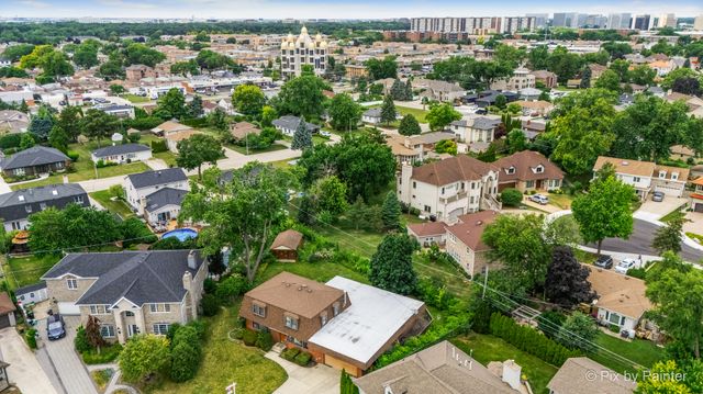 8284 W Ainslie Street, Norridge, IL 60706