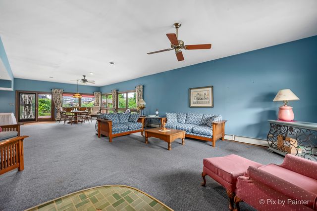 8284 W Ainslie Street, Norridge, IL 60706