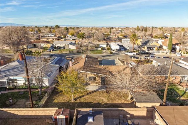1252 E Avenue R6, Palmdale, CA 93550
