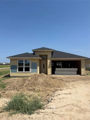 137 Walker Lane, Mabank, TX 75147