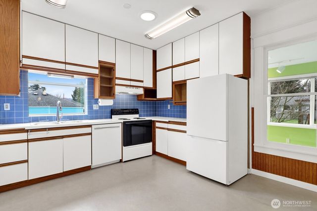 2728 Xenia Street, Bellingham, WA 98226