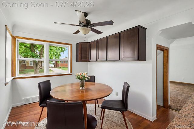 23755 Schroeder Avenue, Eastpointe, MI 48021
