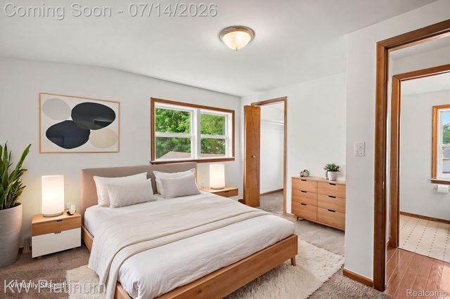 23755 Schroeder Avenue, Eastpointe, MI 48021