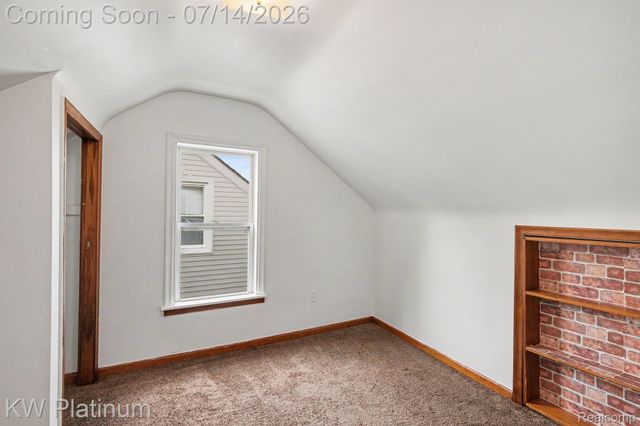 23755 Schroeder Avenue, Eastpointe, MI 48021