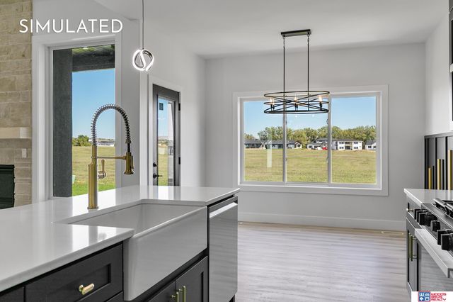 9221 Castle Pine Drive, Lincoln, NE 68516