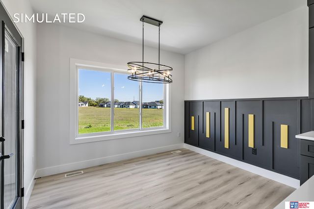 9221 Castle Pine Drive, Lincoln, NE 68516