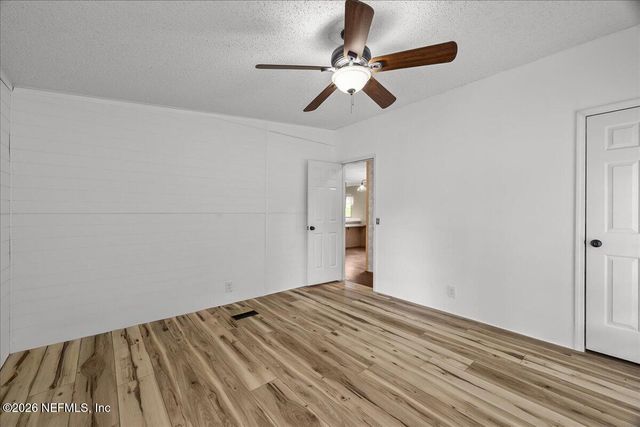 117 BUMPY Lane, Palatka, FL 32177