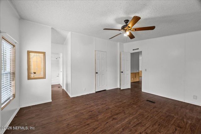 117 BUMPY Lane, Palatka, FL 32177